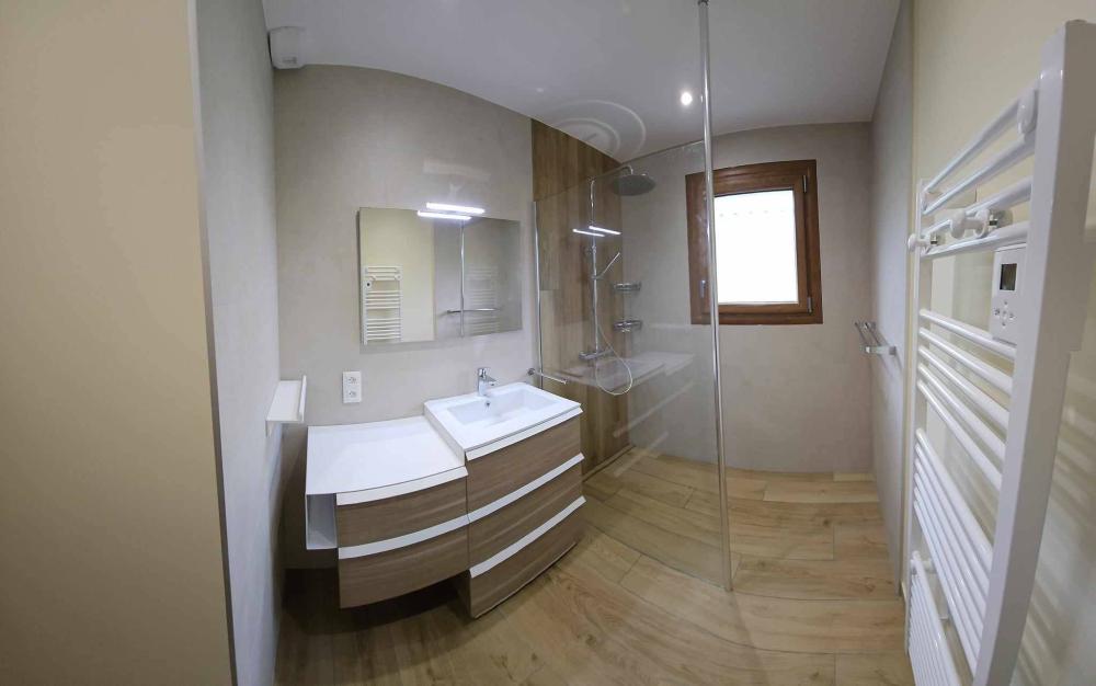 Poly design habitat élégance du bain