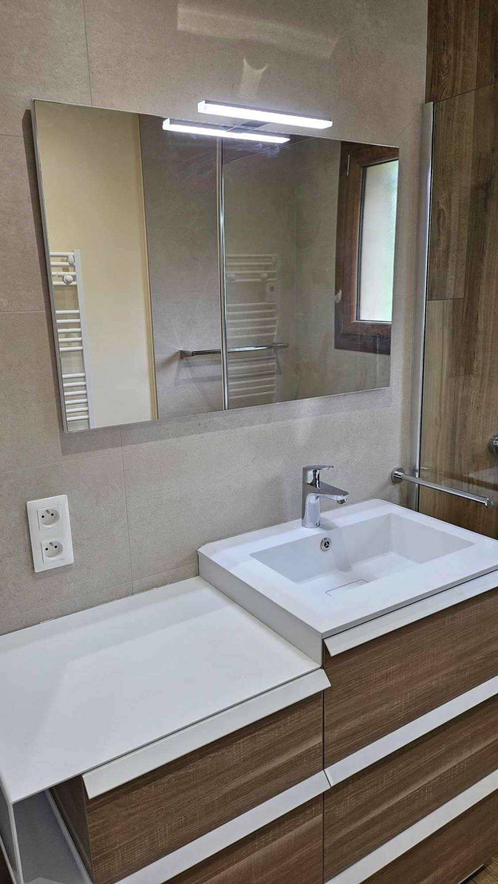 Poly design habitat élégance du bain