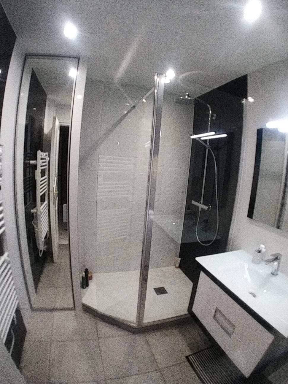 Poly design habitat élégance du bain