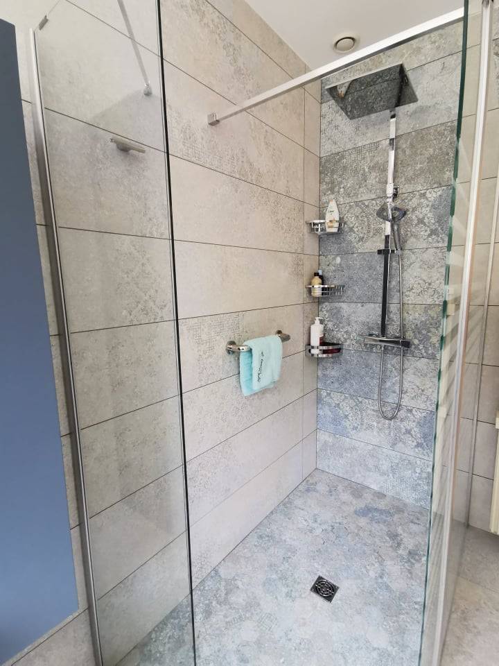 Poly design habitat élégance du bain